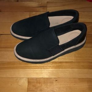 Clarks nubuck slip on size 7